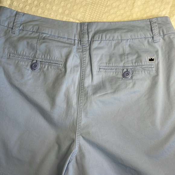Crown & Ivy Women’s 5” Caroline Shorts - Picture 4 of 6